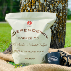 鉛筆画「A coffee break」　B5大サイズ Coffee Break Stock Photo - Download Image Now - Advertisement